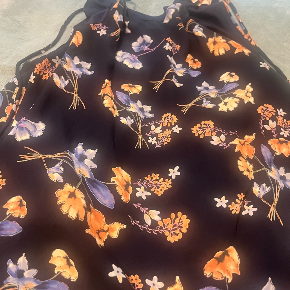 Summer floral top - Picture 1 of 6